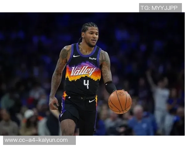 布克称赞格林阿伦为进攻核心我们始终保持下一个顶上来的心态